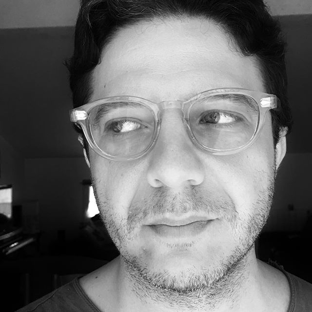 Messina15Davide's tweet photo. sunday shady sunday 🌥☁️🌦 cavecanemnovel 
_____________________
#anothersunday #poetsofinstagram #damnedpoet #blackandwhite #instapicture #novels #storytelling https://t.co/kPhK4AyLx8