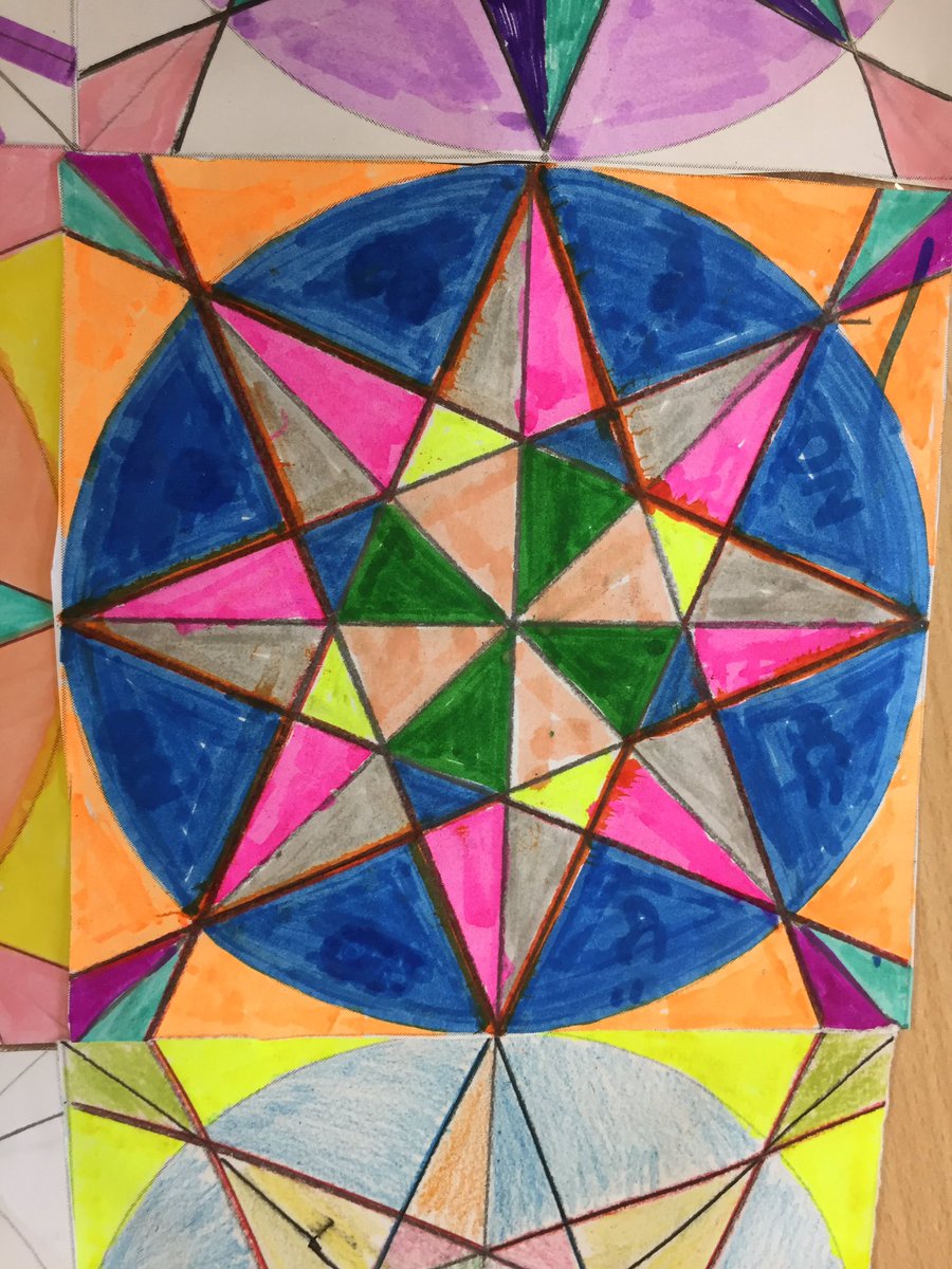 MathsIVC's tweet photo. Starting a unit of work in circles and beginning with #islamicGeometry @samira_mian what do you notice?  How do the colours bring out the different symmetries? #inquiry #iteachmaths https://t.co/t7pEsjIRmT