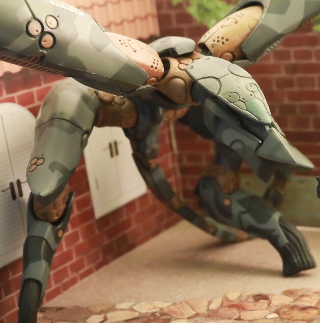 MG RAY（メタルギア レイ）