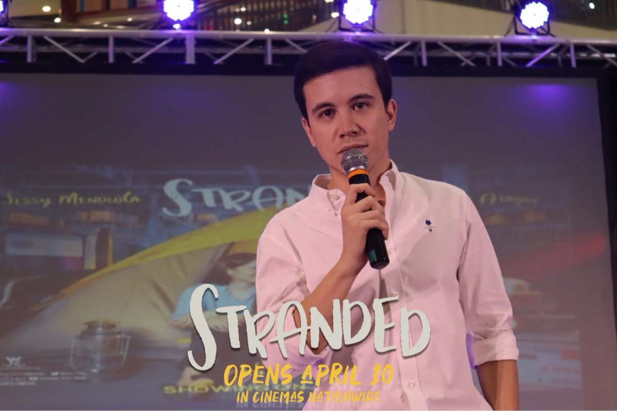 RegalFilms's tweet photo. Arjo Atayde live at Ayala Malls South Park! #StrandedMovieTour #StrandedMovie https://t.co/MIBHazf7on