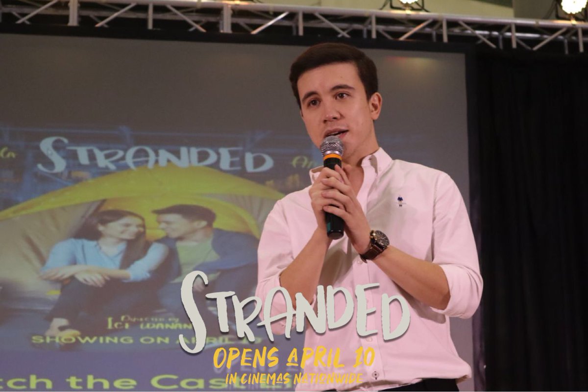 RegalFilms's tweet photo. Arjo Atayde live at Ayala Malls South Park! #StrandedMovieTour #StrandedMovie https://t.co/MIBHazf7on