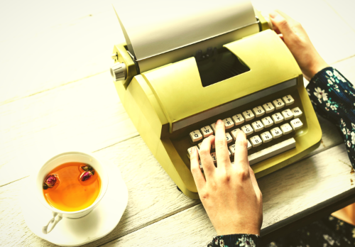 WritefulCopy's tweet photo. Here's how to spend a little *less* time writing, and more time being creative [blog] https://t.co/JkYZYi598g

#contentwriting #contentcreation #copywriting https://t.co/tpaxY2e8bZ