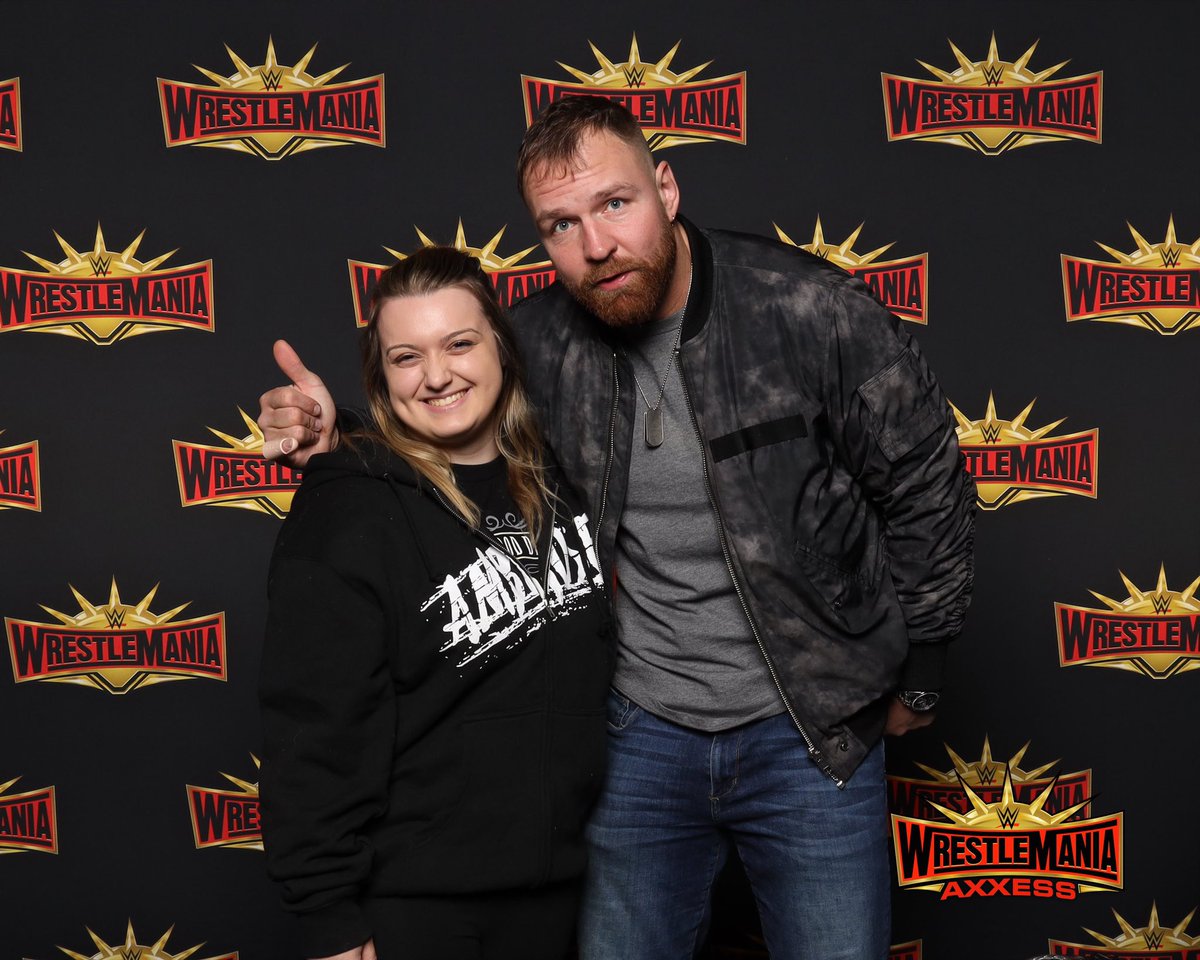 tay • ౨ৎ tweet media