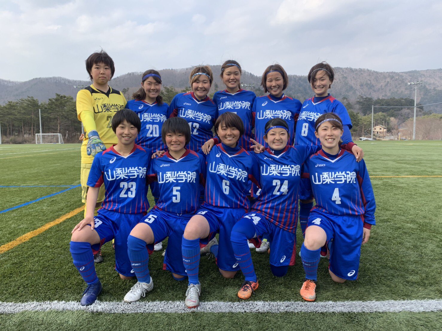 山梨学院大学サッカー部女子 公式 A Twitter 山梨県女子サッカーリーグ1部 結果 4 7 日 Vs 山梨大学 富士緑の休暇村 15 00k O 前半 山学 2 1 山梨大学 後半 山学 2 1 山梨大学 Total 山学 4 2 山梨大学 得点者 水野あやめ 菅谷野々花 丹沢優香 水野すみれ