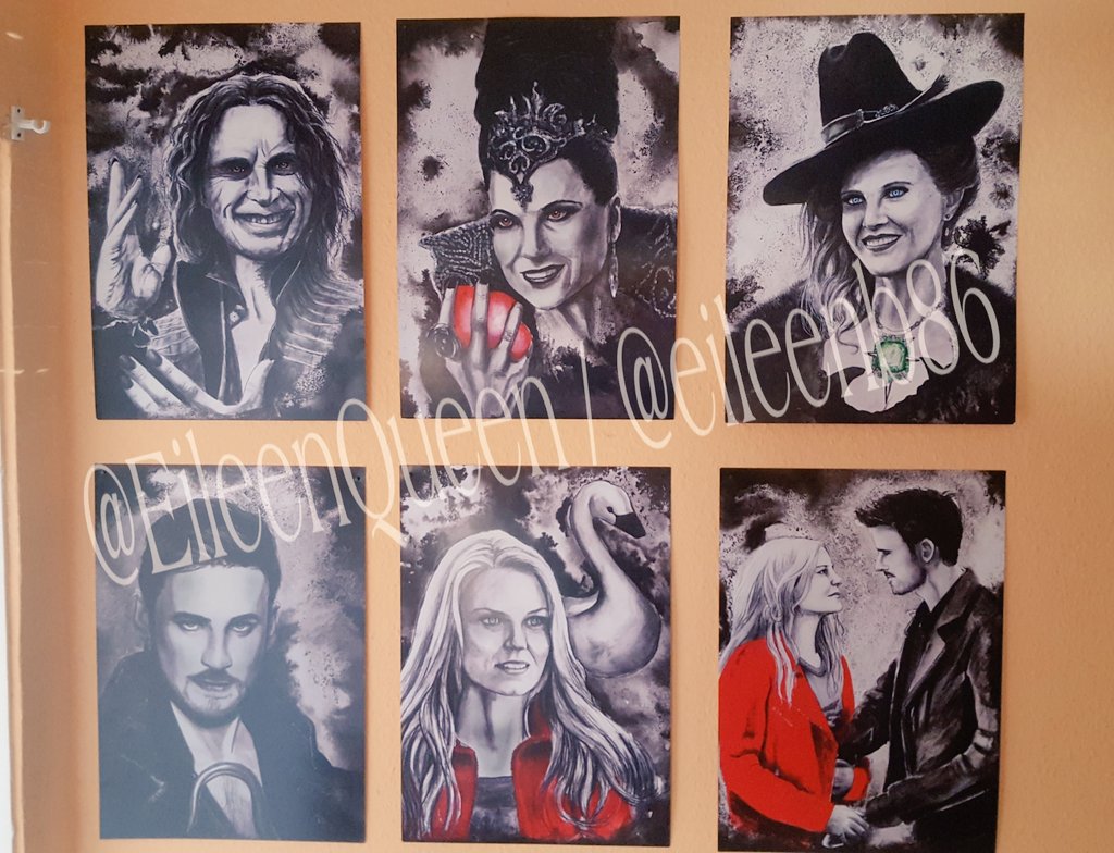EiIeenQueen's tweet photo. Arent they just great 😍 finally got all 6 they sell. And I can look at them everytime I want 😍🖤💚 wish they had more of our other beloved characters ❤️ #ouat #oncerforlife #evilqueen #wickedwitch #rumplestiltskin #hook #emmaswan #captainswan #swanqueen #evilregals https://t.co/6LSPQRkbc2