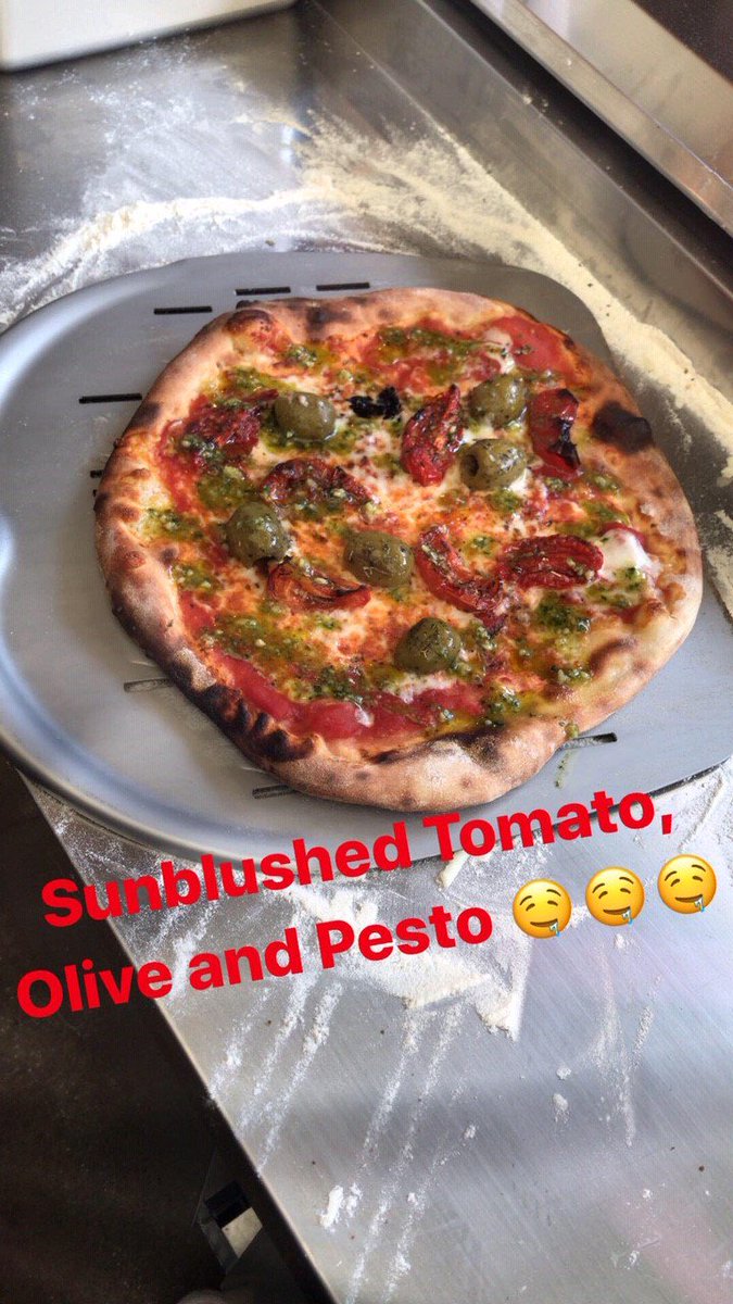 CorksOutStocky's tweet image. 🤤🤤🤤🍕🍕🍕 t