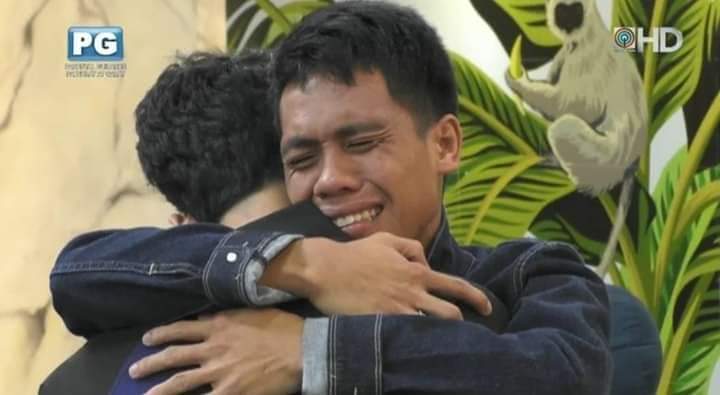 ShantalLee7's tweet photo. First heartbreak ng fumiyam
#FumiYamHandaNaBaKayo  @gucong_yamyam https://t.co/y5E6E6L3Nm
