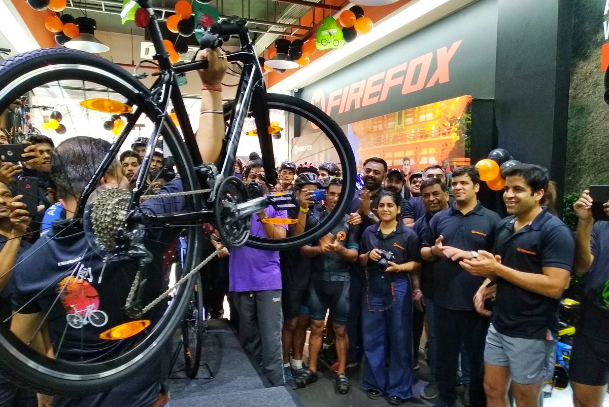 firefox bicycle showroom near me