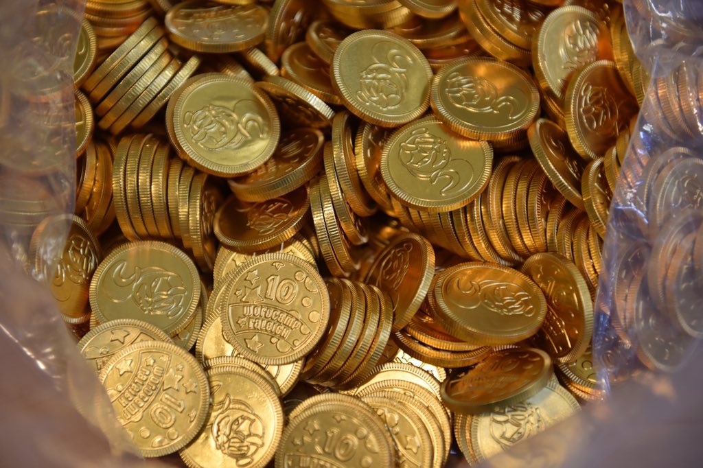 Hey WordCampers! Come by our booth and pick up some awesome WordCamp Raleigh 10th Anniversary chocolate coins! #WCRaleigh #WordPress