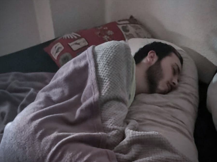 ToPozoTP's tweet photo. ¿Muerto o dormido? ⬇️⬇️⬇️ https://t.co/NFKQ4j3CjA