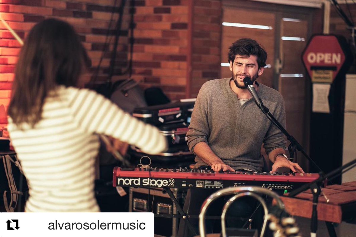 team_soler's tweet photo. Today’s rehearsal was MAGICAL...
@asolermusic #alvarosolermusic #alvarosoler #teamsoler #mardecoloreseuropeantour2019 https://t.co/VEH31NRW8O