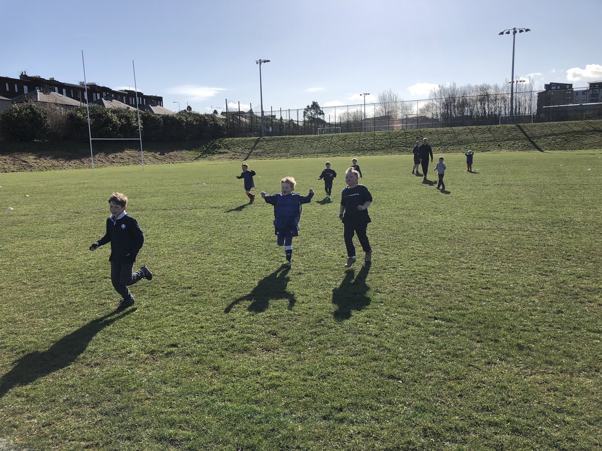 leithrugbyyouth's tweet photo. Sunday Rugby will be on every Sunday @LeithRugby club in the month of April at the usual time 10:00-11:30. New member welcome, we welcome P1-S4 boys and girls all experiences. #youthrugby #leithrugby #easterrugby https://t.co/VbrrQr67fw