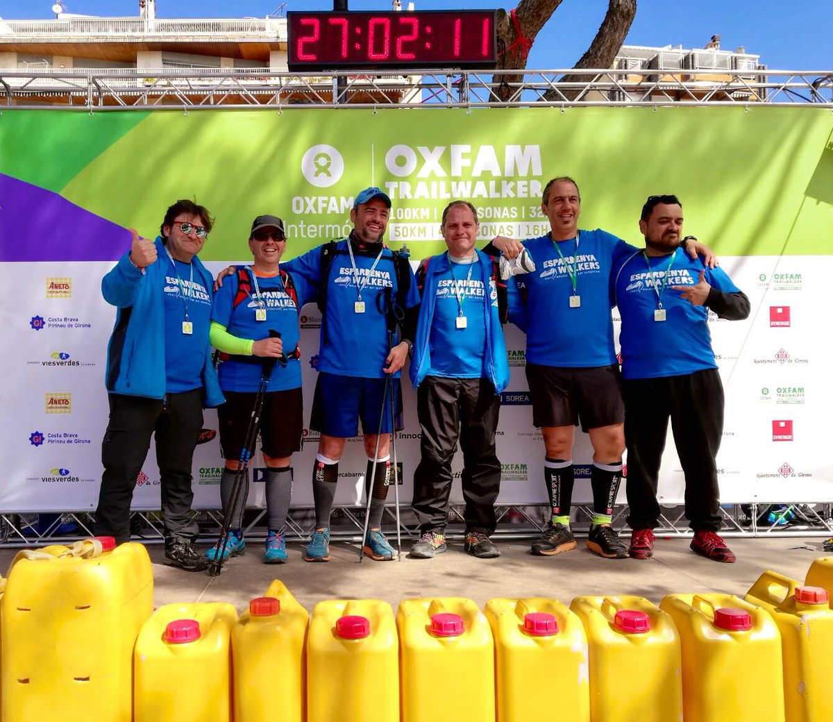 candelstudio's tweet image. #Equipasso #EspardenyaWalkers hemos acabado la #Trailwalker2019 orgulloso de vosotros: Miquel, Jaume, Ricard, Imanol, con Carles y un servidor de #avituallamiento #Retoconseguido
