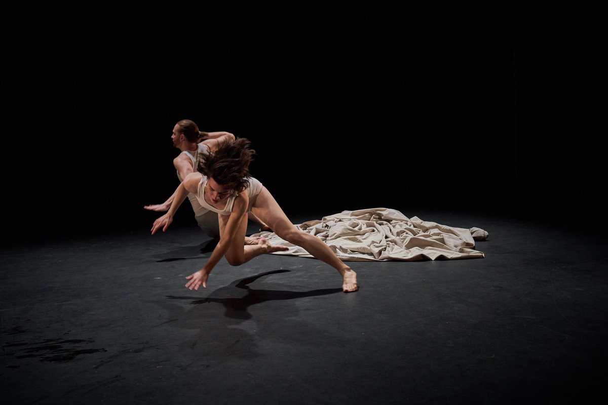 _gearshifting's tweet photo. Curious about our new show? Here is a description: Schemas, 1-5, dances about relationships and patterns of behavior. The dance brings an immediacy that is simultaneously direct and open-ended. #gearshifting https://t.co/7YMPfvdsNA