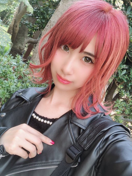 Twitterのコスプレ画像2