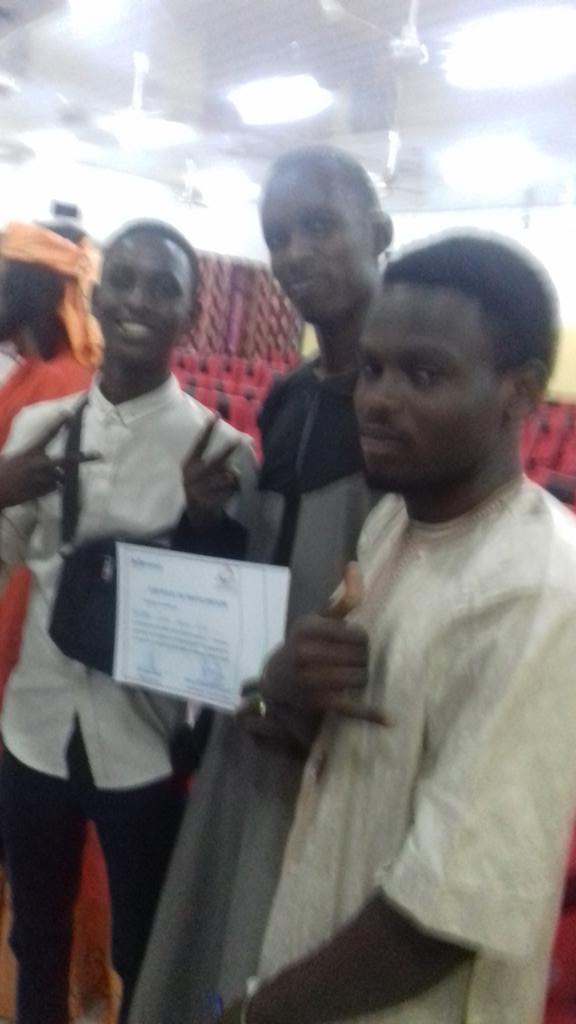 ElPoudriano's tweet photo. C'était à la conférence d'hier co-organisée par 2MIvest S.A & le Cabinet IQRA Orientation à L'EST-NIAMEY. C'était super !
bravo!
#TataReki
#TataHélène
#TontonsouleyS
#TontonCherifchako
#CabinetIQRA
#ZMI
#Mohamed2MI
#ESTNiger
#AssociationAJA
#participants https://t.co/Z6H3YrQXds