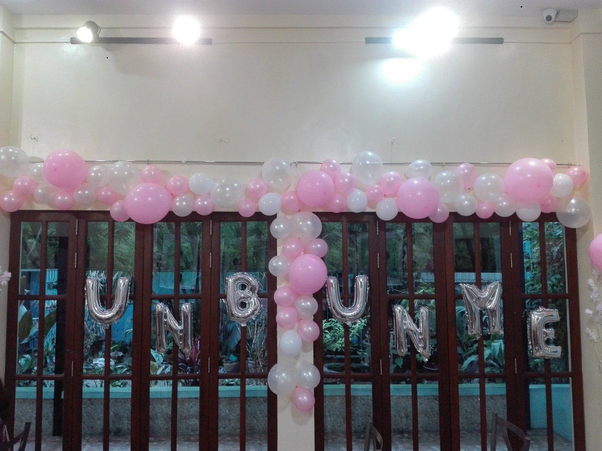 sebyungbinie's tweet photo. Happy First Anniversary @official_UN_B 🎉🎉
UNMe Philippines will always support you 💕💕
Love lots 😘
@feeldog_bpnn
@JuN97L
#HappyUNBDay https://t.co/ZVT8h7jaPy