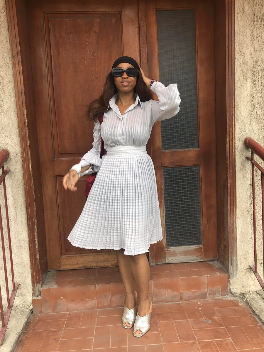TITIBELO_'s tweet photo. Happy ThanksGiving Sunday π!
Celebrating Gods Greatness and Favor #InThatTITIBELOSet!
Conical Sleeve Shirt + Pleated Midi Skirt Available in Small, Medium and Large for N25,000.
#TITIBELO #SundayBest #WorkFit #BossBabe #WinningWoman #BuyNigerian #BuyTITIBELO #StatementSleeves https://t.co/GTUkwS7fLg