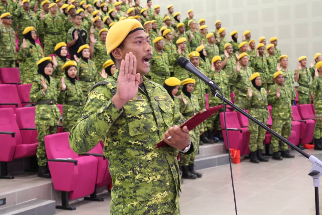 RelaPekan's tweet photo. Sambutan Hari Ulang Tahun RELA ke 47 Peringkat Negeri Pahang 2019
Dari Rakyat, Bersama Rakyat, Untuk Rakyat"
#RelaDaerahPekan
#SETIABERBAKTI
#HUT47 https://t.co/5TNDHTMPSy