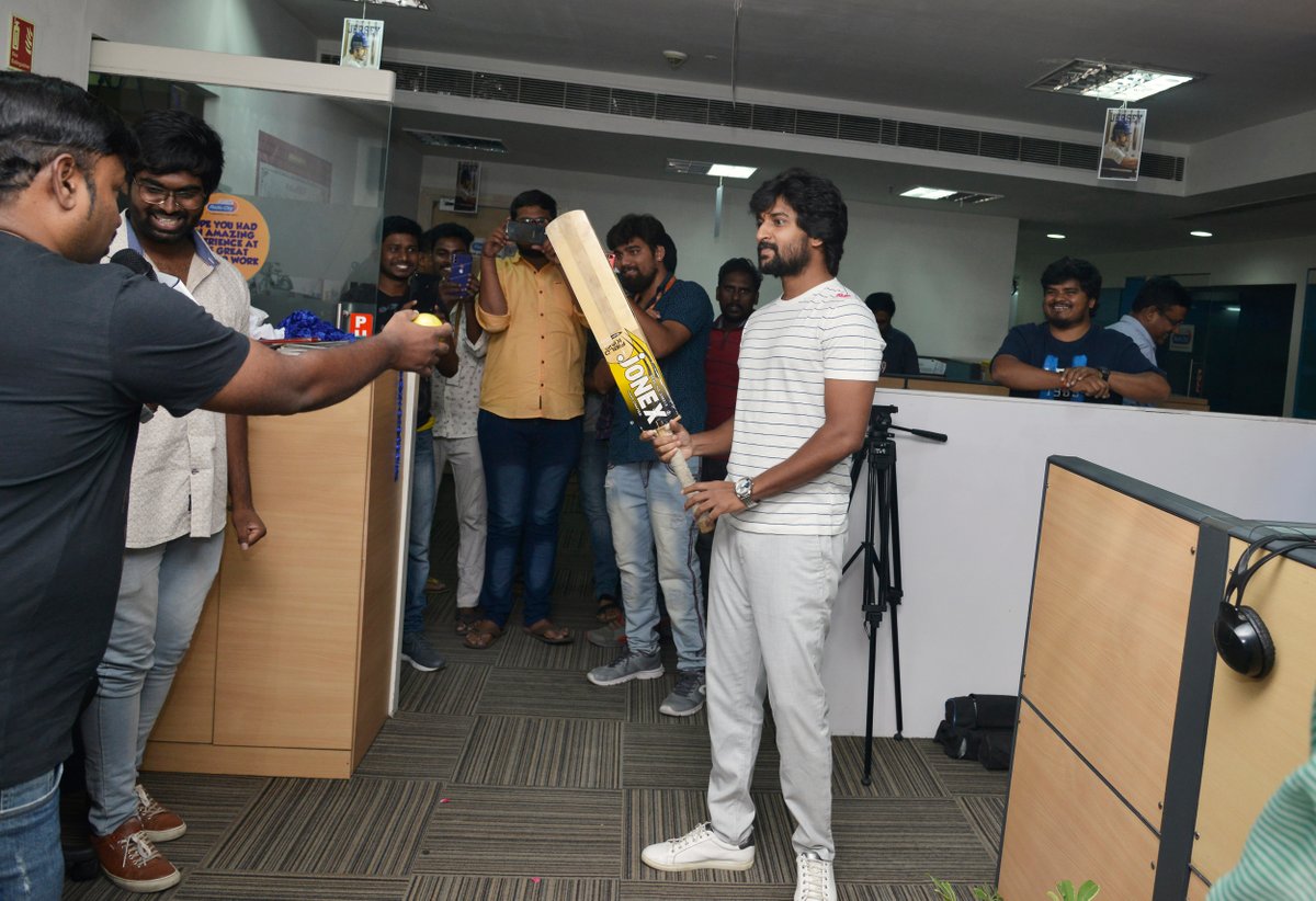 nani_najma's tweet photo. Sooo cute pics👌👌
@NameisNani garu❤❤
@anjuyelavarthy @mail2ganta @NeerajPattem @nameisavin @NaniUshac1 @meghanabalivad7 @Maheswa93369952 @Jaga4274 @Nameisnani04 @PravSweety
#WaitingForJersey
#WaitingForUrReply😌 https://t.co/PCyBA5Zg3i