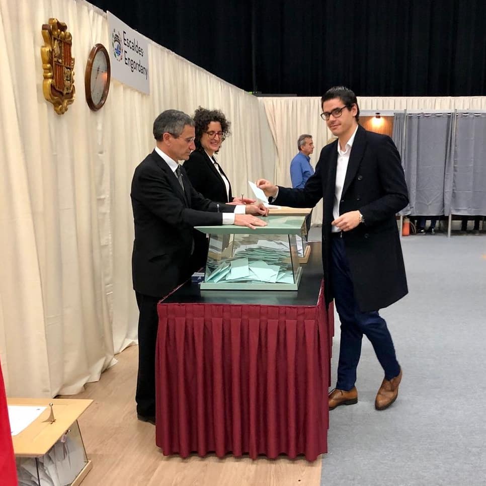 Carles_Acosta's tweet photo. Bona Jornada electoral a tohom!!🇦🇩🗳️ #UnaAltraFormaDeFer #UnaAltraFormaDeSer #EG2019 #LiberalsAndorra https://t.co/12hRkQc0rg
