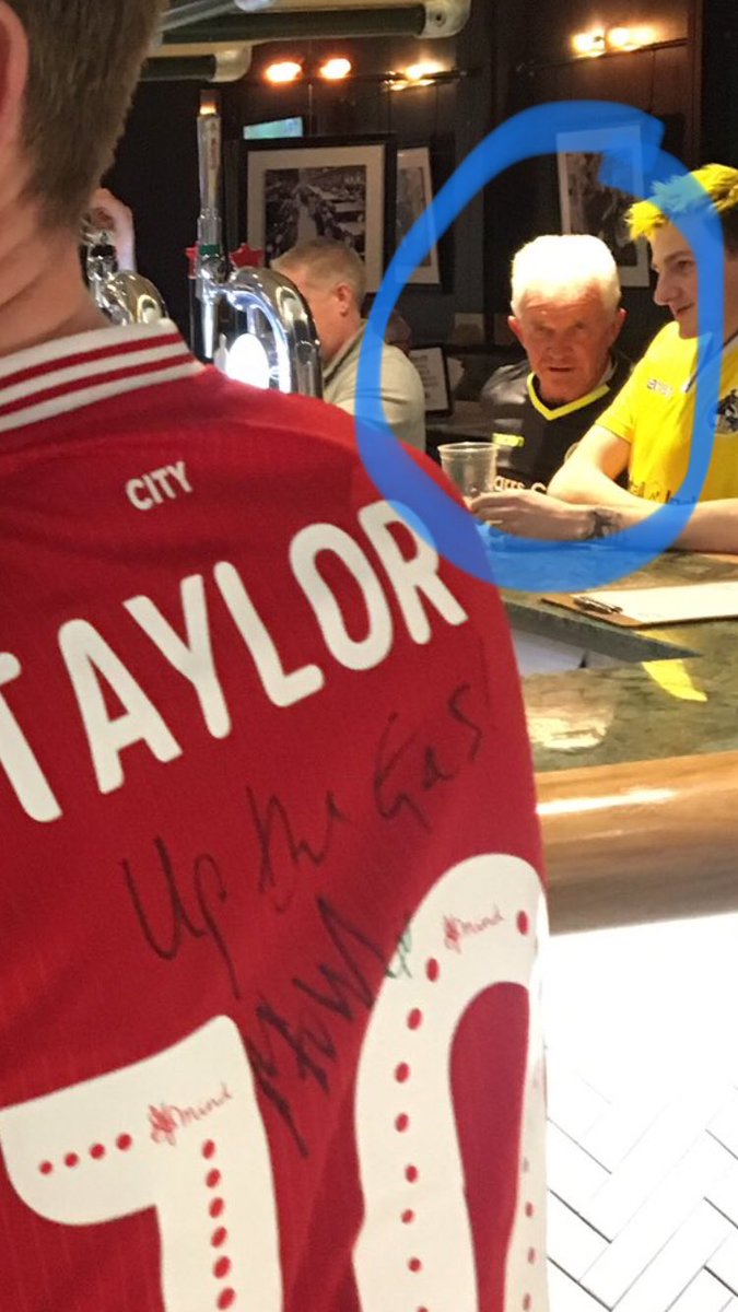 shaunmadge's tweet photo. @bbcbristolsport @holmz1980 Just that the guy. Stag do or not he is not happy #UTG https://t.co/fJxOnIo7sb
