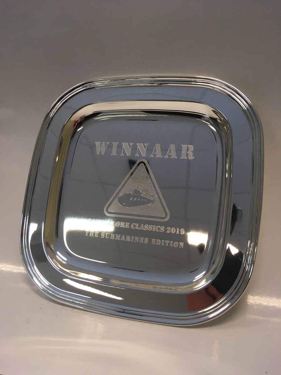 GolfGalore's tweet photo. De GolfGalore Classics 2019 - The Submarines Edition heeft ‘n terechte winnaar: @kinguav legde beslag op de schaal en de Blue Jacket. Hij mag zich nu de GolfGalore Uboot Kapitän noemen #golfgaloreclassics #golfgaloreclassics2019 #golf #fore #submarines #duikboot #uboot https://t.co/C7MaGqrRsT