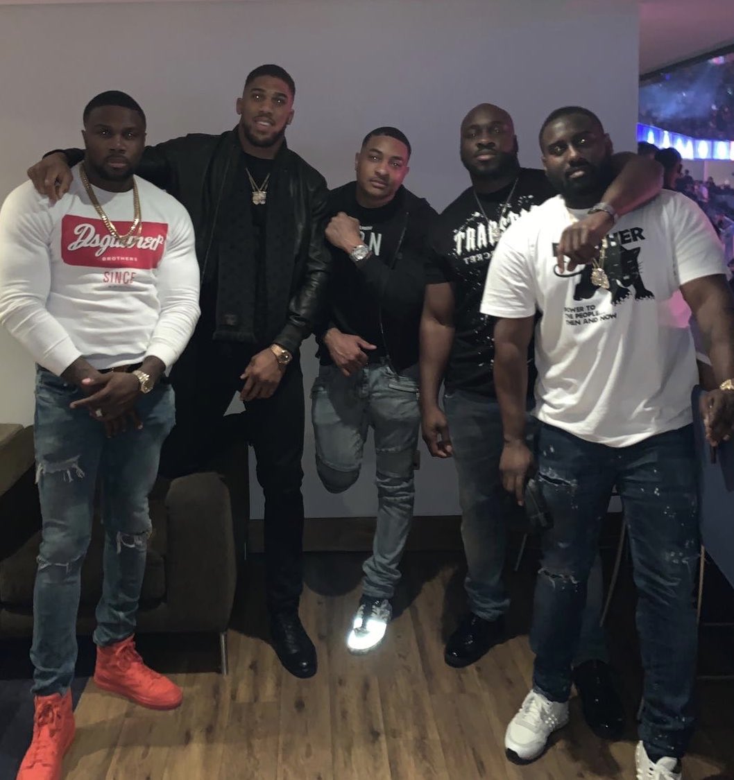 Anthony Joshua tweet media