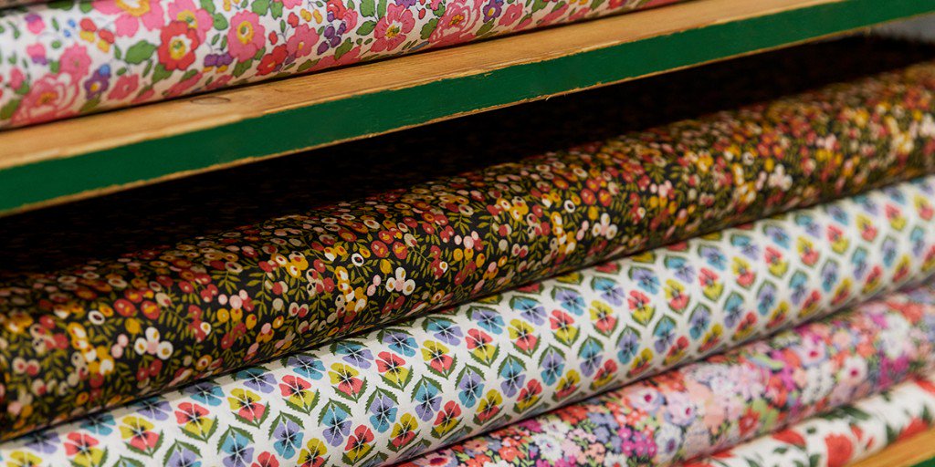 LibertyLondon's tweet image. New in: This years smooth sailing seasonal linens. Discover the collection: ow.ly/Dkg550oYE8X