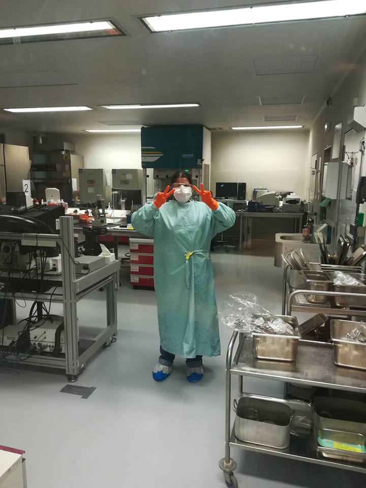 VanesaAyalaN's tweet photo. I am Vanesa, a proud Virologist, proud Mexican, and proud postdoc working with HIV and Zika in the south of France. I am  #unapologeticallyfeministscientist https://t.co/OXKwXDvtsO