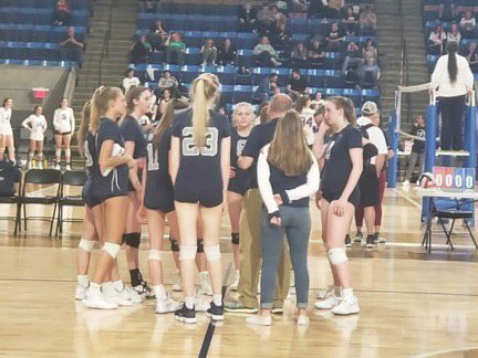 rockwoodthunder's tweet photo. Teams have been dominating on the court in Atlanta and in Kansas City! Keep it going today! 9 teams moved on to ROUND 2! #rtvbc #atl #kc #going4GOLD #getthosebids @BigSouthGA #ShowMeNQ https://t.co/RgIUmBf7BB