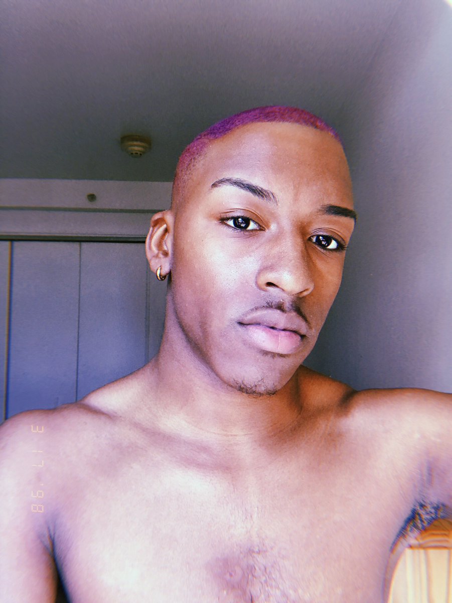 Jayhitta_'s tweet photo. 👩🏾‍🎤 Hurd y’all was looking for me https://t.co/eFDrmz3nTY