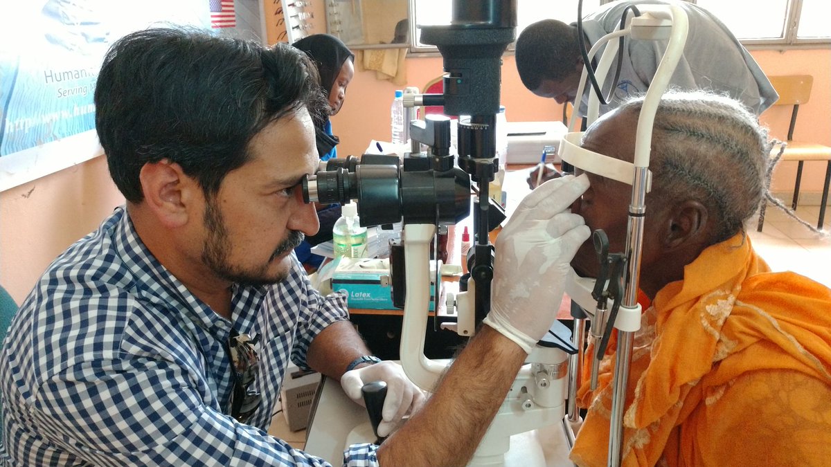 HFUSA's tweet image. On #WorldHealthDay 
@HFUSA
 and HF#Mali launched #Giftofsight program 2019 to perform 500 free #cataract surgeries. Also includes #Ophthalmology clinic at HF Medical Center in Bamako. 
@eyeguy76 is here to train local Ophthalmologists @WHO@USAIDGH @USEmbassyMali @humanityfirstuk