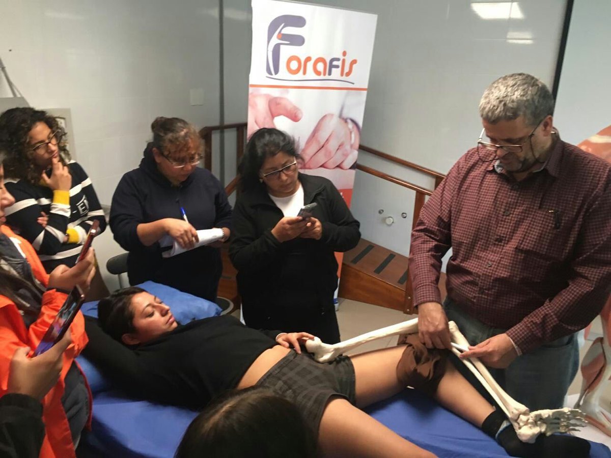 Travell y Simons tweet media