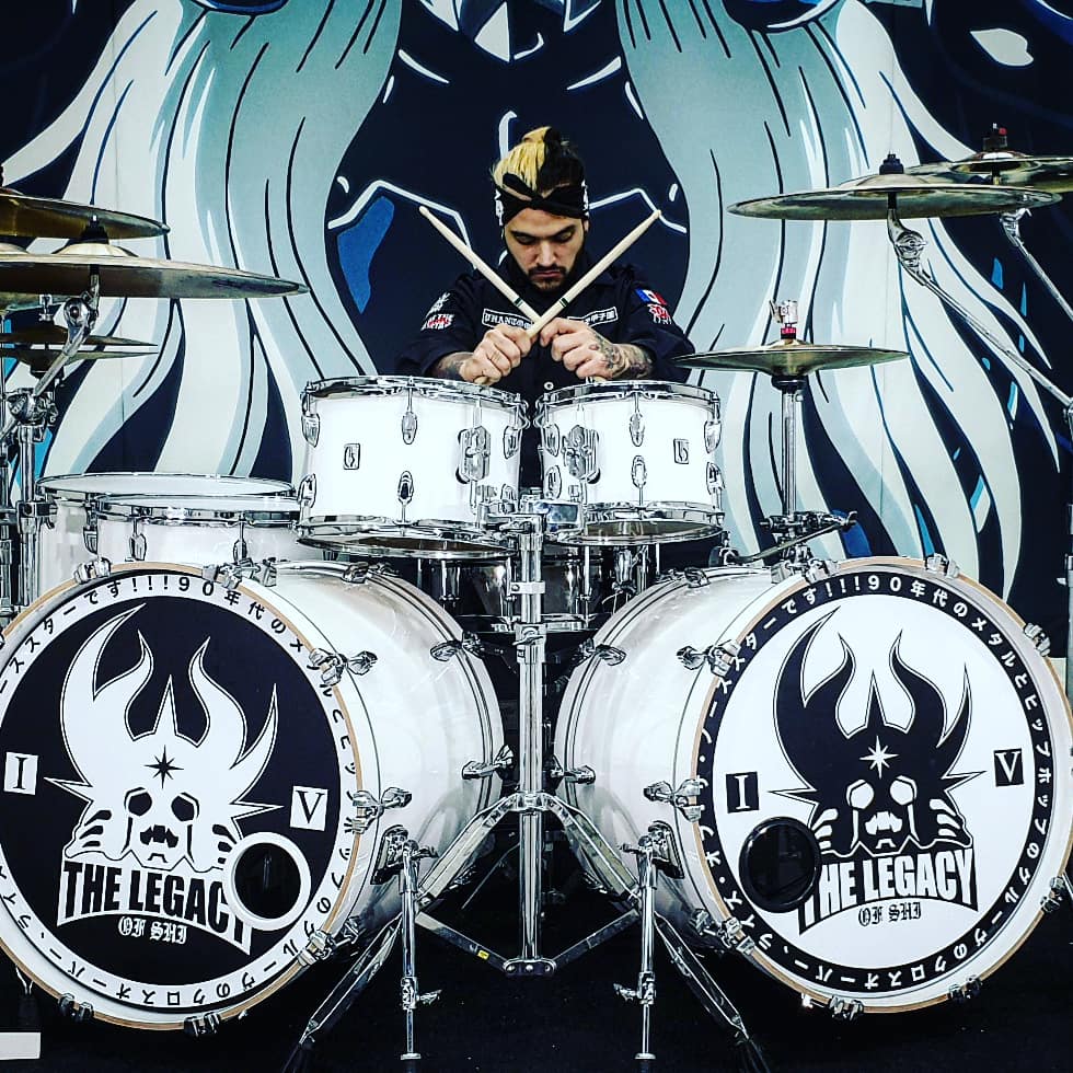 rotnsofficial's tweet image. Thx to @britishdrumco 4 the support, TLOS new MV online now🔥⛩🔥 #Legendseries #Phantom #ライズ