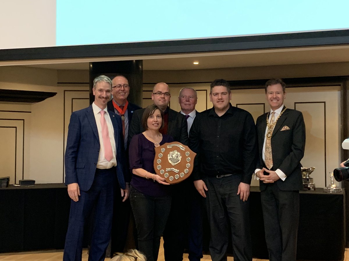 EastavenueRest's tweet photo. We are happy to accept The Chairmans Award #CraftGuildAGM @Eastleigh_Col for work we do in education and the experiences we give our students in Hospitality & Catering . @Passion2Inspire https://t.co/bPAoXAcqmo
