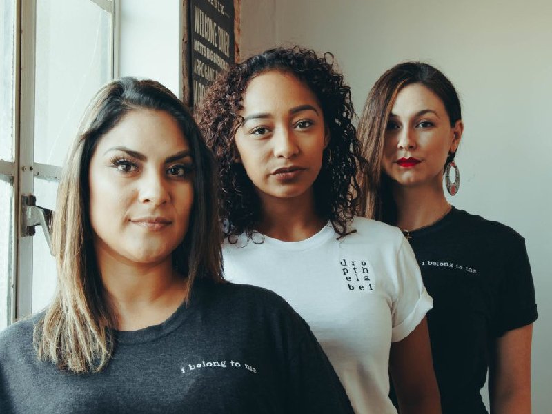 VIBE105TO tweet media