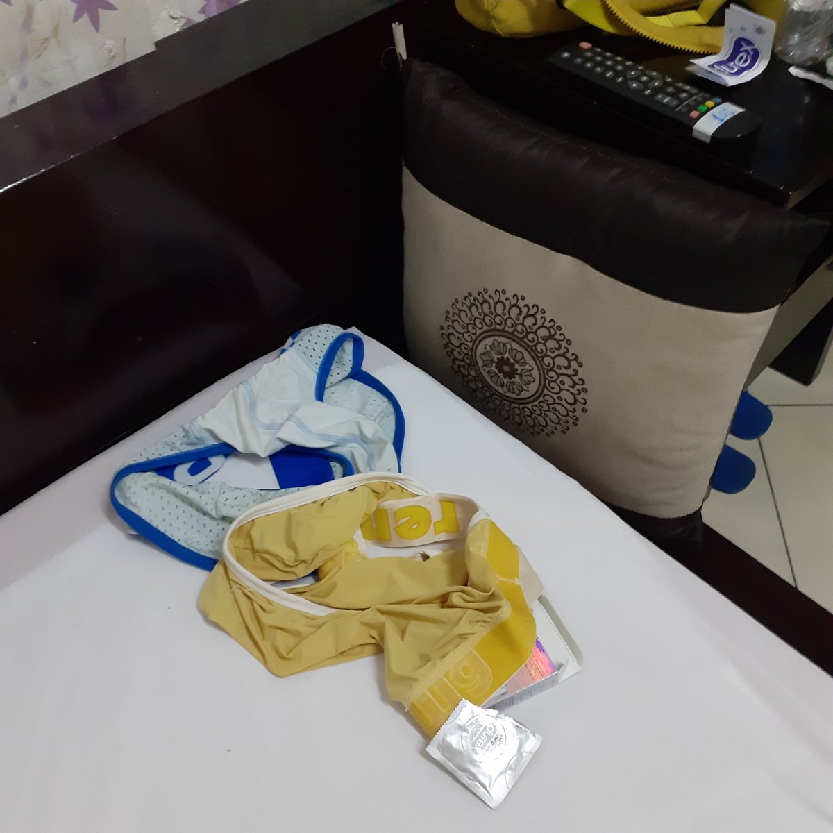 NakadashiWu's tweet photo. #HF #highfuck #asiangay #bot #nastyhole #fuckhole #hornyAF
Today is not a good day!!! When it's getting high, my slimtop cum! Damn it!!!
I've told him to take 1 more fuck-pill!! https://t.co/53gnFYUCpo