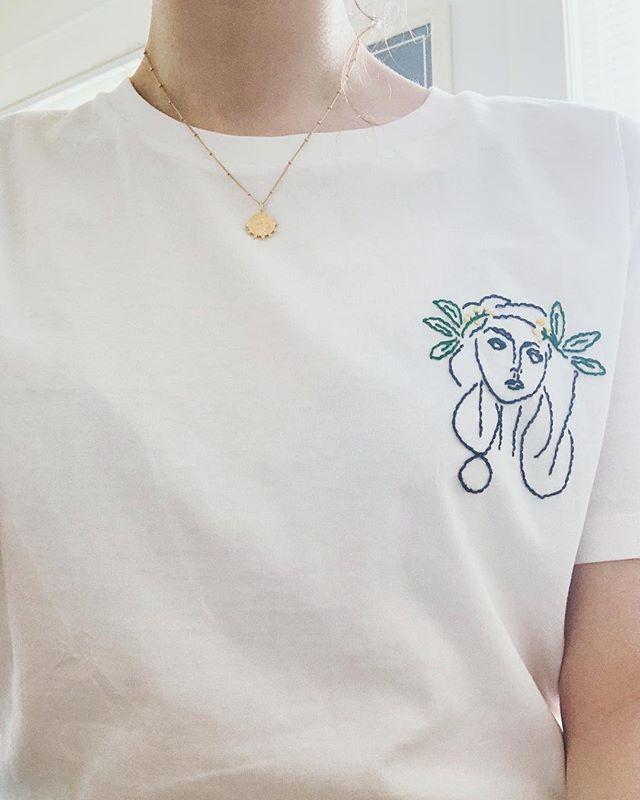 andreasmusings's tweet image. So happy that it was warm enough this weekend to wear my @thereseetcatherine t-shirt. It’s embroidered by hand, made in France and eco friendly ♻️!
.
.
.
.
#sustainablefashion #madeinfrance #embroidery #handembroidered #ecofriendly #thereseetcatherine #s… bit.ly/2WTo6OU