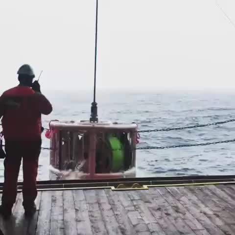 Reposted from talkoilandgas - Recovering that Remotely Operated Vehicle (ROV). What's your favorite oil and gas industry tech, either onshore or offshore ?👇👇👇
-
-
-
-
Credit: marcineiaoliveiraoffshore
Follow offshorejob_com
-
-
-
-
#offshore #offshorelife #offshorelifestyl
#oi
