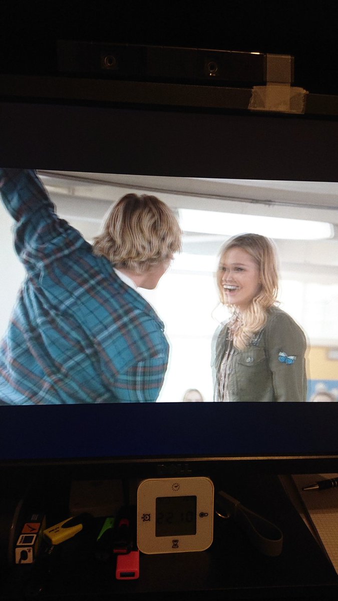 I just loved this scene <a href="/RossLynch/">Ross Lynch</a> <a href="/olivia_holt/">olivia holt</a> #statusupdate