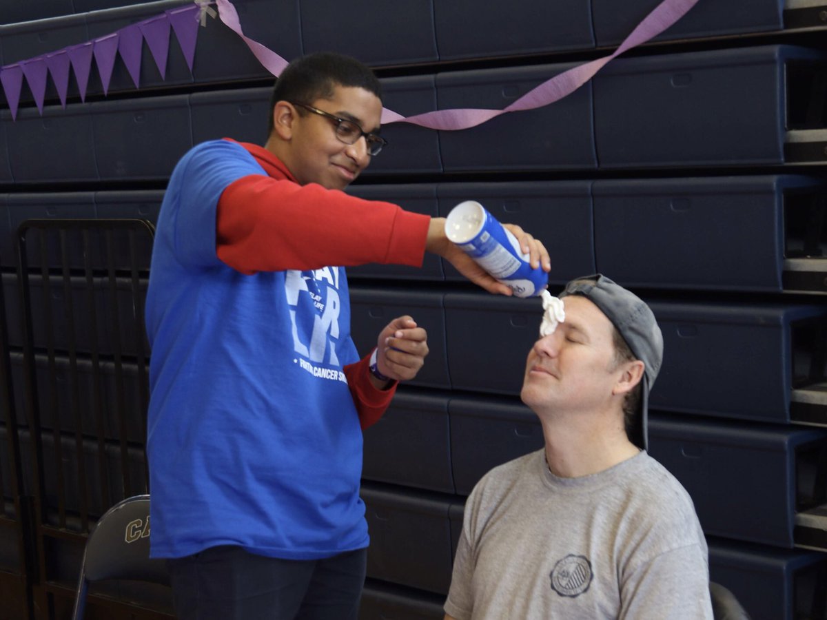 CHS__Relay4Life's tweet photo. 📸Some Photos from The Relay Yesterday!📸 🔗Album Link: https://t.co/CZ1oXcRwVj 🔗 https://t.co/7Fl8DDOdfL