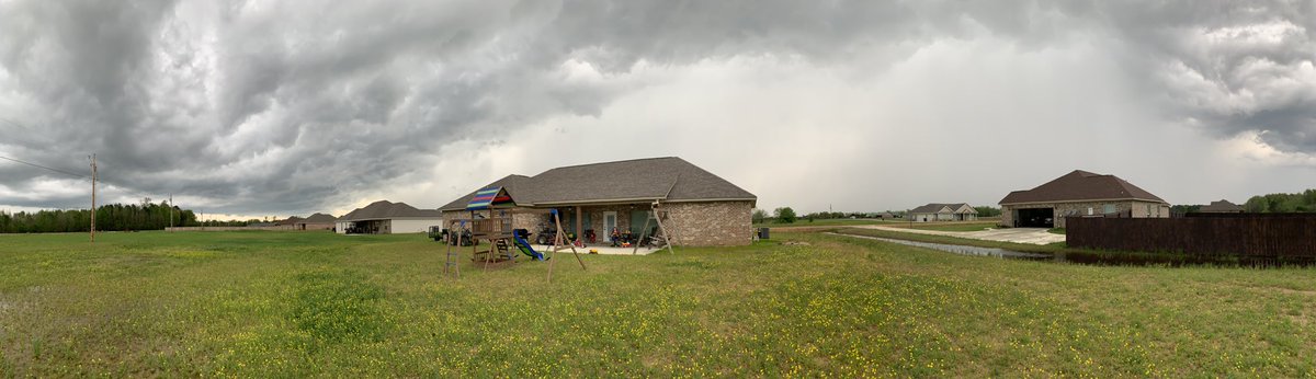 b_palmertree's tweet photo. @NWSJacksonMS between Steens and Caledonia. https://t.co/phet9HZoby
