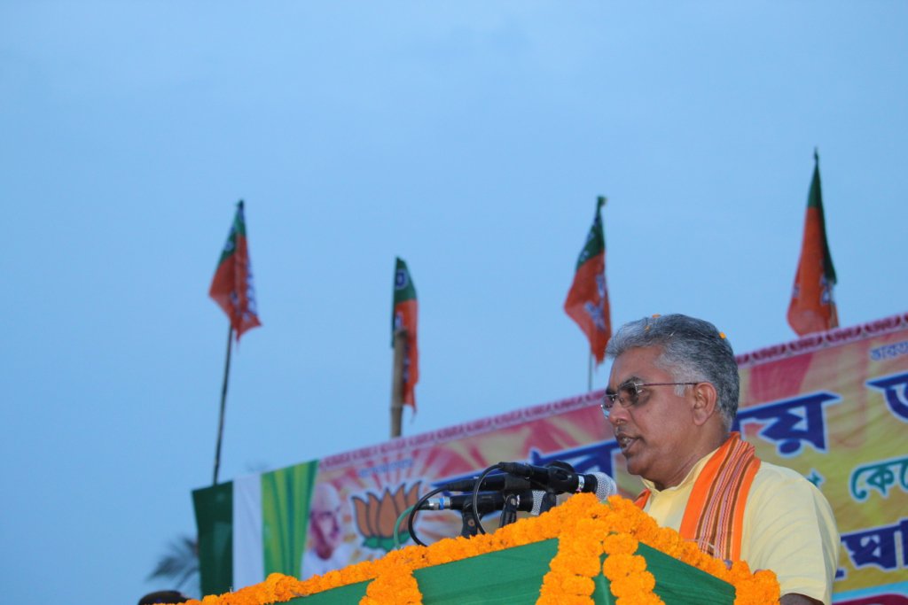 DilipGhoshBJP's tweet image. Few more special moments from Daspur.
#AbkiBaarFirModiSarkar