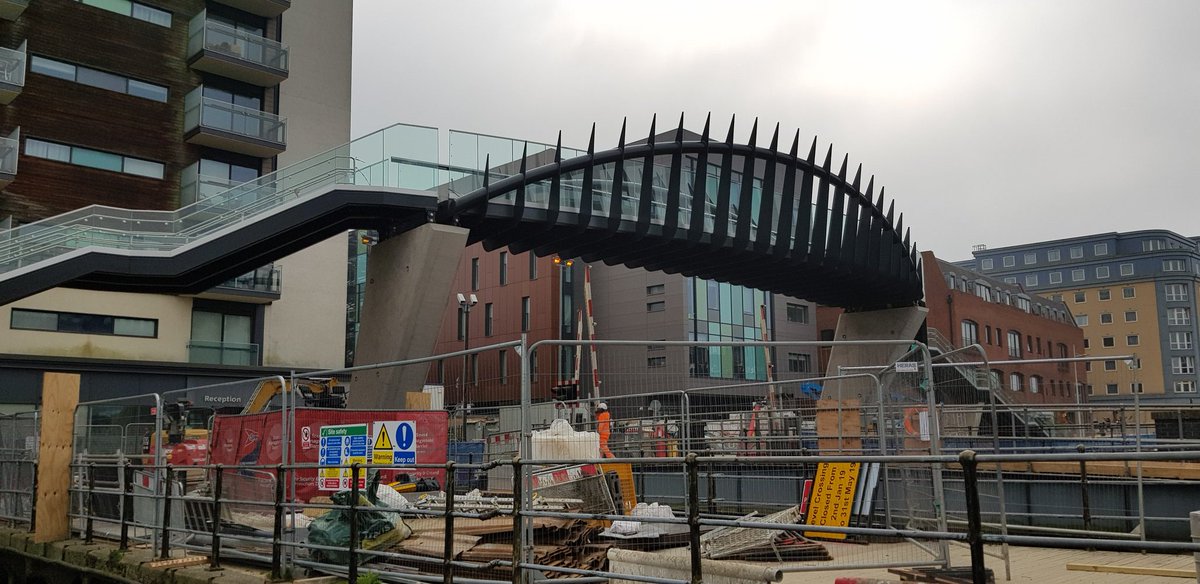 lincolnthing's tweet photo. New bridge in Lincoln @Steve_Percival @Peter_Darker1 @visitlincoln @LincsXmasMarket @burtonrdchippy https://t.co/M4VQ8y0gYF