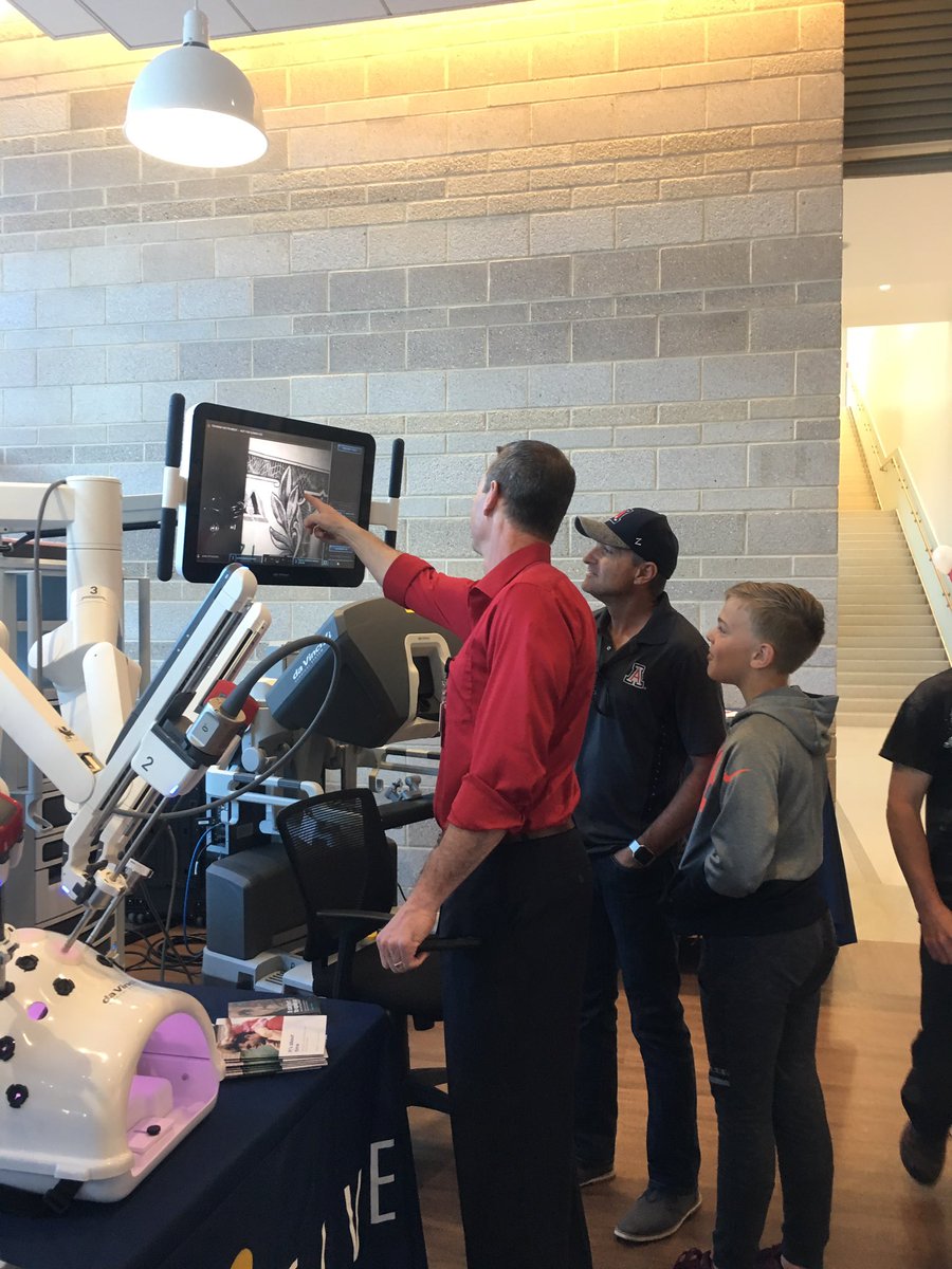 UofAZSurgery's tweet photo. We’re in full swing at @cycloviatucson! Hope to see you between now and 3 PM. 1625 N Campbell Ave #BUMCT https://t.co/4tSYslttCz