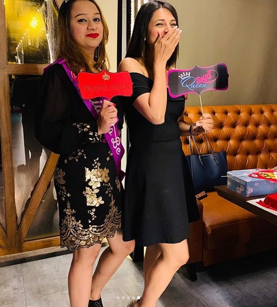 DivyankaRocks's tweet image. On one hand I feel bad that you&apos;ll leave me...on the other I love the fact that you&apos;ll be happy!
#MsToMrs is an emotional ride for the bride, family and friends alike.
#bacheloretteparty for @rucheey22.