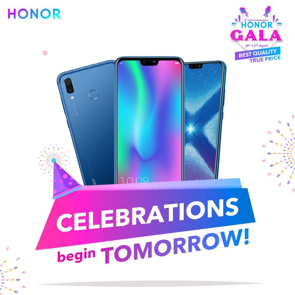 psanjeev_EV's tweet photo. Thanks for being so awesome over the last 5 years, fans! Now itโs our turn.#Hi5HONOR
#HONORGala Begins April 8! Know more:
Flipkart - https://t.co/VCs1v8NHhs
Amazon India - https://t.co/wcDDJwSsiZ https://t.co/qInydUAghc