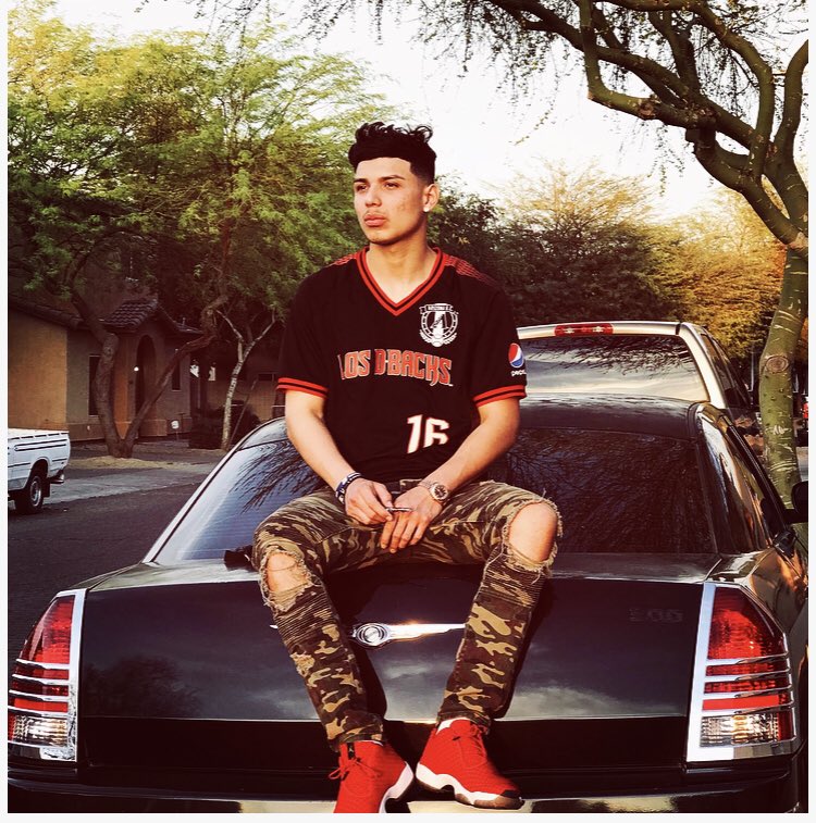 TheChosenOneAZ's tweet photo. Always hated the Boy But The Boy is The Men Now Mothafucka I’ve Done Growed Up BIG 1 8!!! 💪🏼 Thank you God For everything I am truly Blessed &amp; Thankful 🙏🏼🙏🏼  #BIG18 #SpringTime #AriesSZN https://t.co/YJwdrPFncc