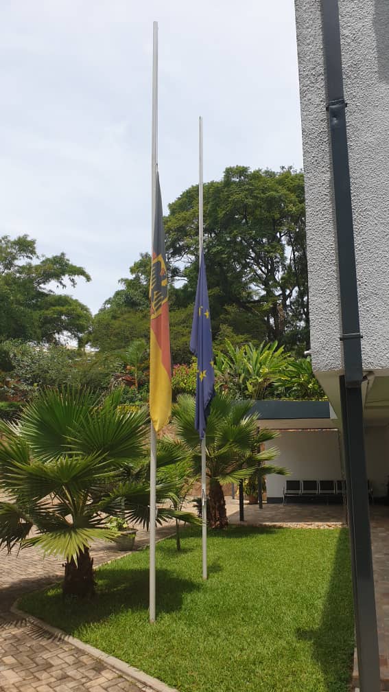 GermanyinRwanda's tweet photo. The German Embassy Kigali mourns together with all Rwandans during the 25th commemoration of the 1994 Genocide against the Tutsi. #Kwibuka25 https://t.co/QkLB2QxI1O